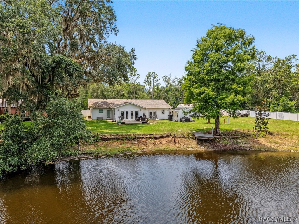 4101 E Gloria Drive — photo
