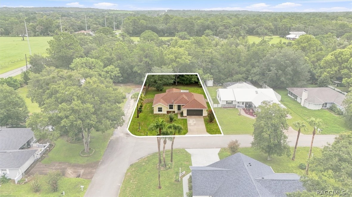 4051 S Winding Oaks Drive — photo