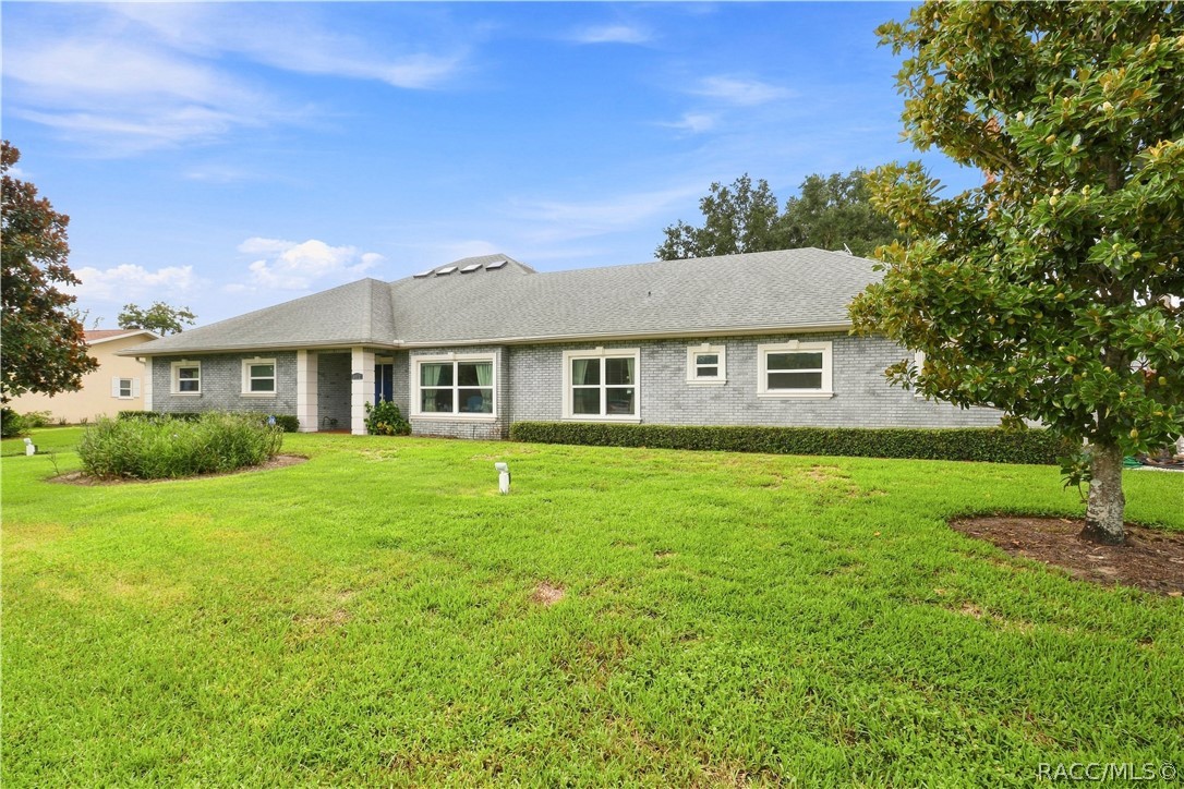 1520 SE Pinwheel Drive — photo