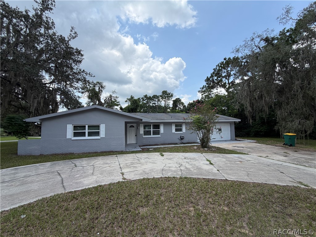 1405 Eden Drive — photo
