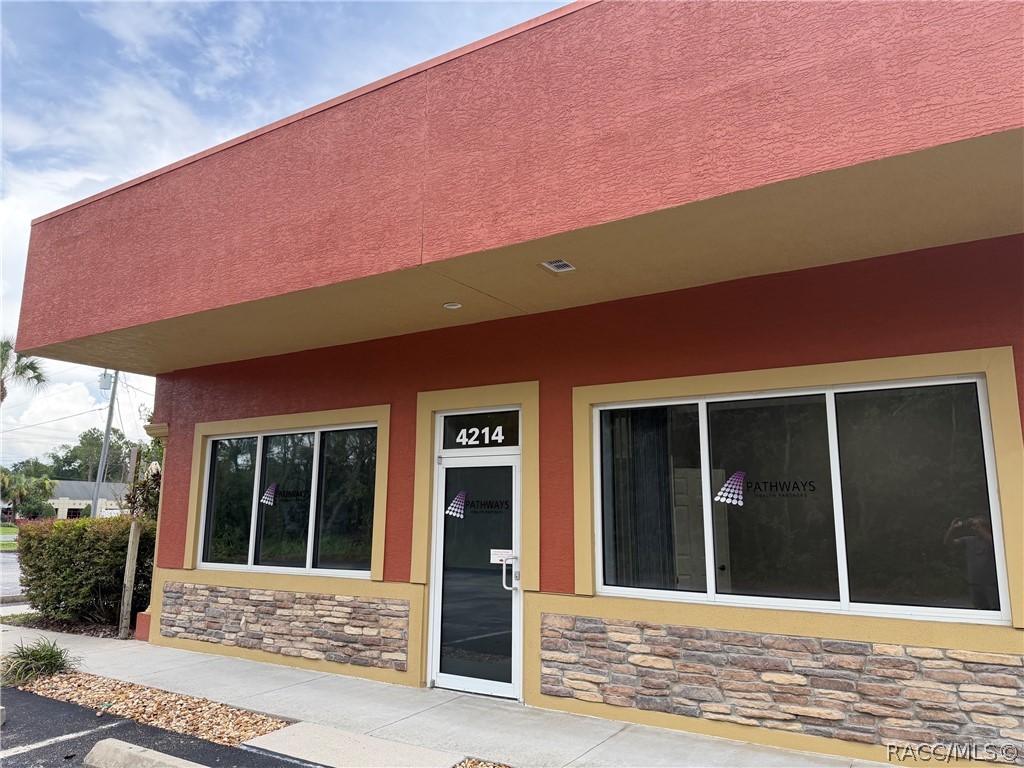 4214 W Gulf To Lake Highway — photo
