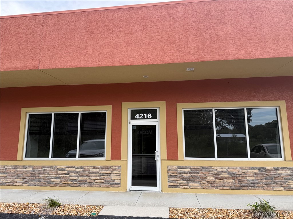 4216 W Gulf To Lake Highway — photo