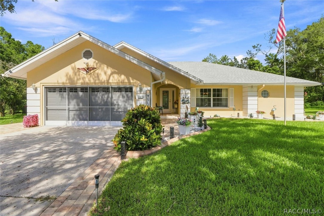 6 Dusty Miller Court — photo