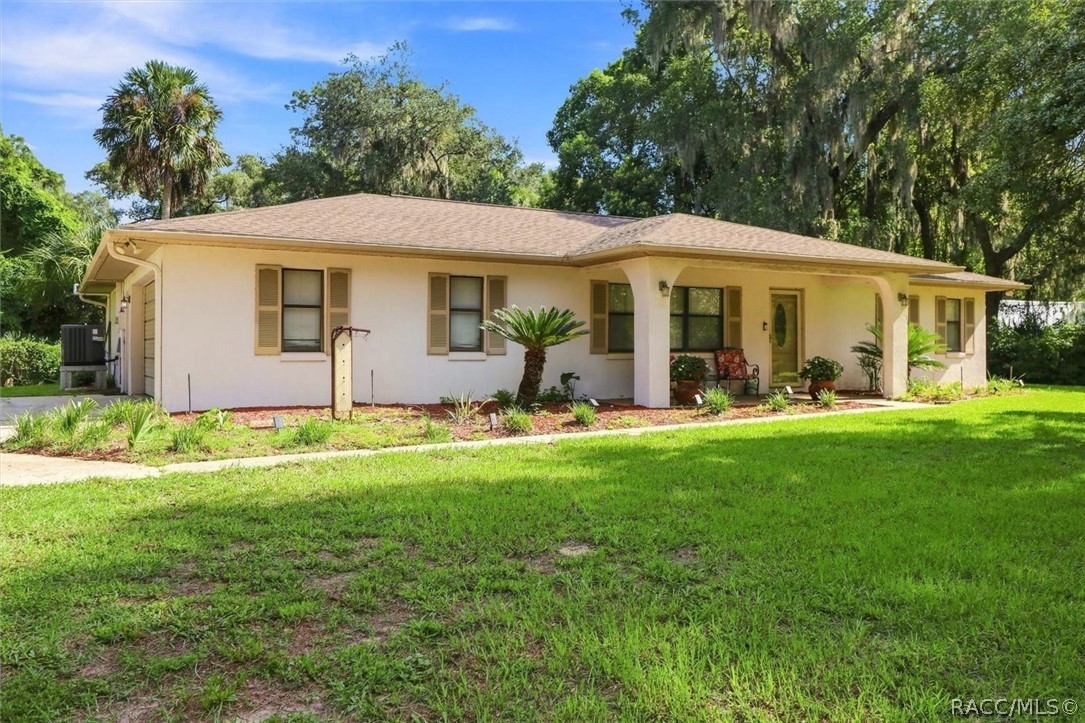 9685 W Tom Mason Drive — photo