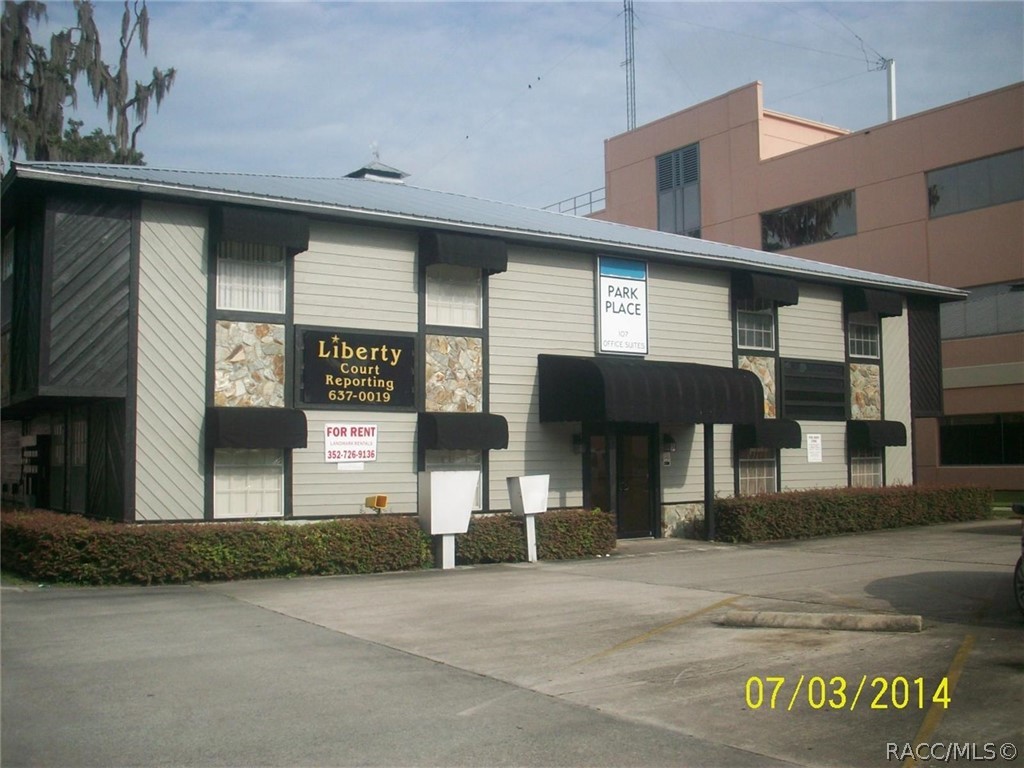 107 Dr Martin Luther King Jr Avenue — photo