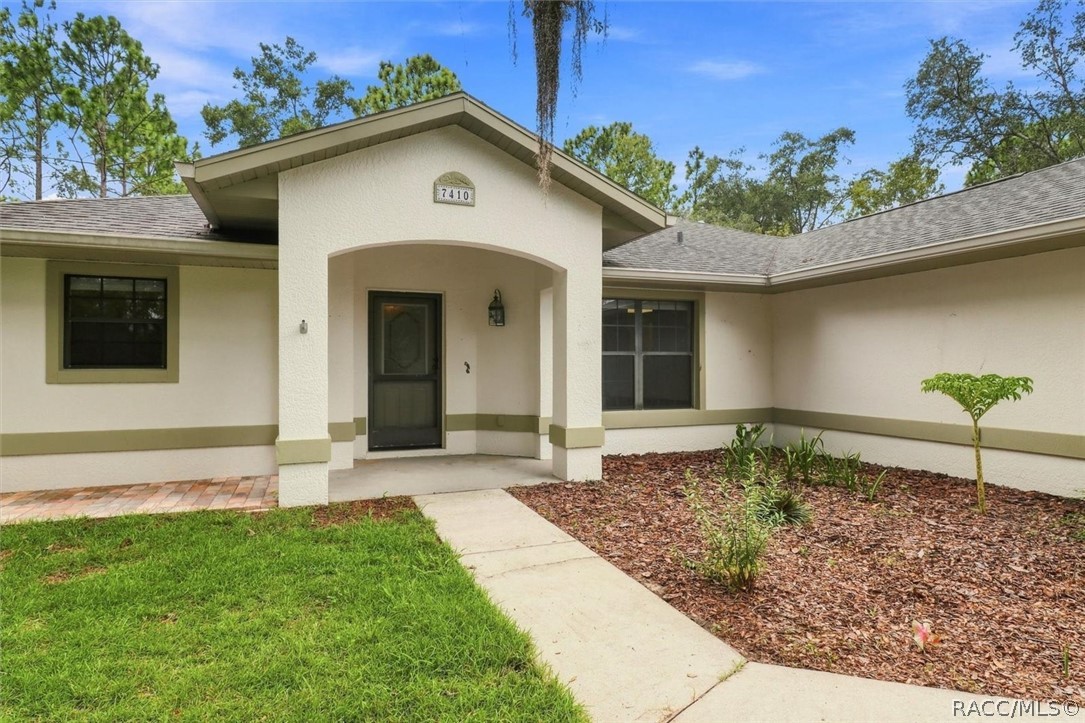7410 W Newcastle Court — photo