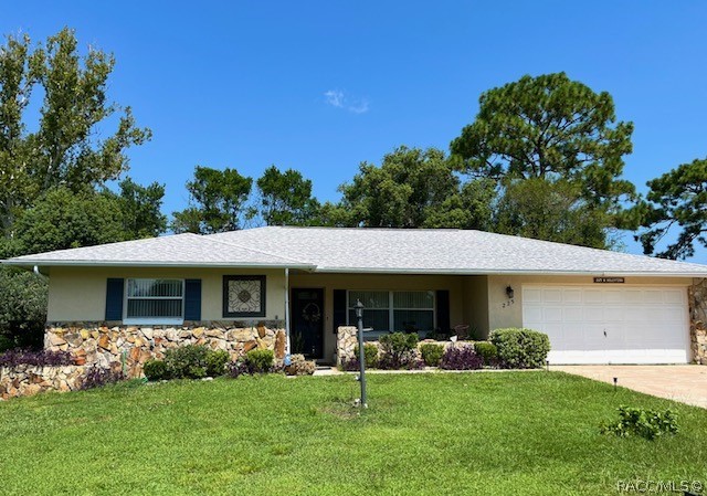 225 W Hollyfern Place — photo