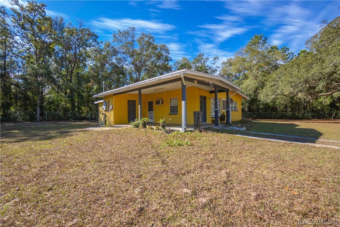 3290 E Griffin Street — photo