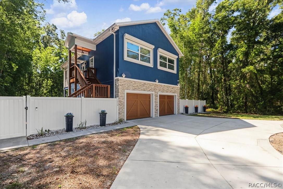 3656 E Yandle Place — photo