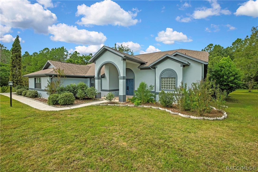 994 E Crown Of Roses Loop, Inverness, FL 34453 — photo 3