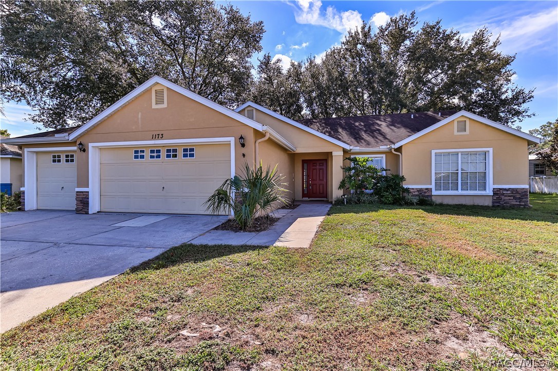 1173 S Fairview Loop — photo