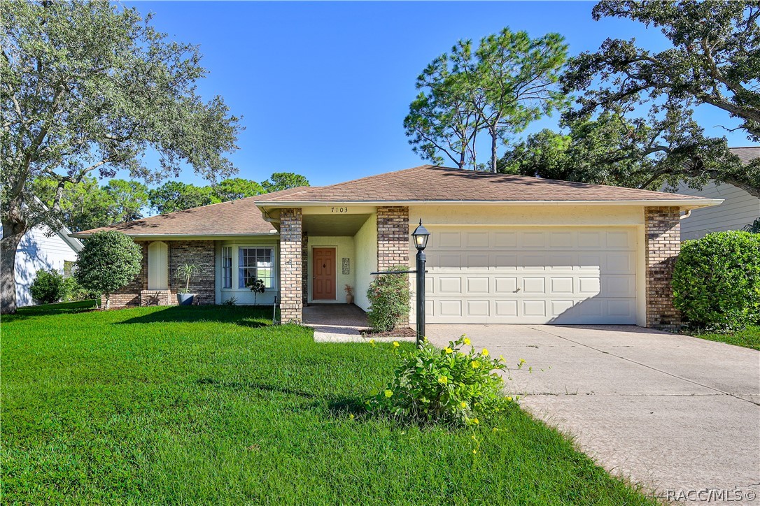 7103 Crown Oaks Drive — photo