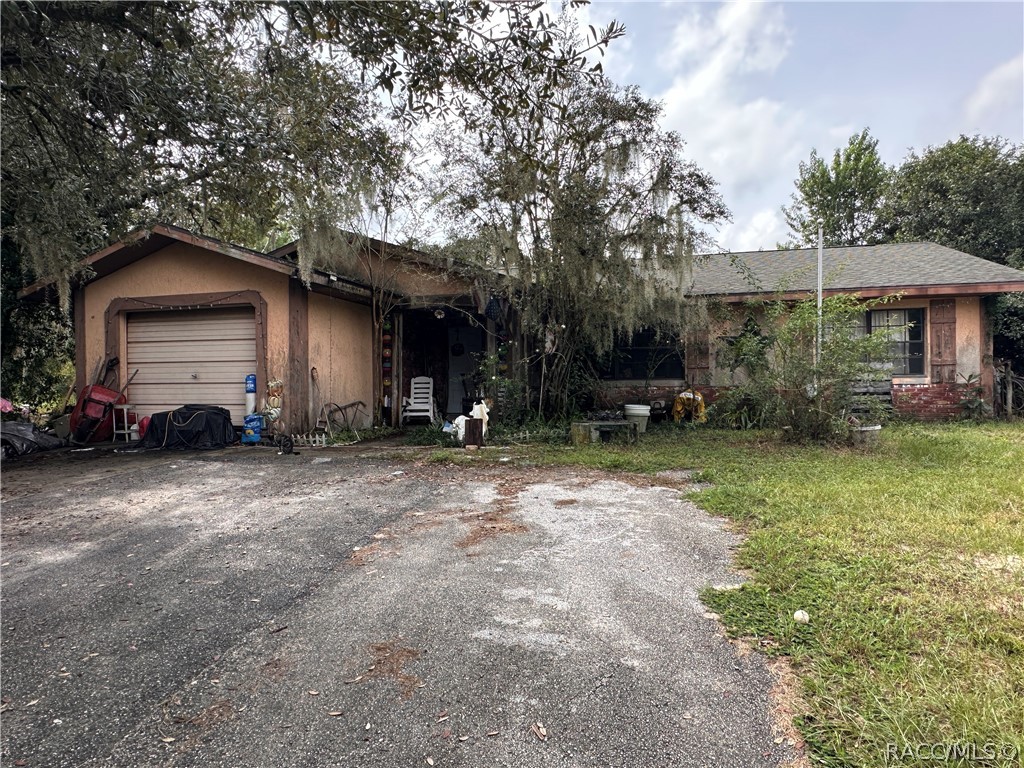 4700 W Oakhill Street — photo