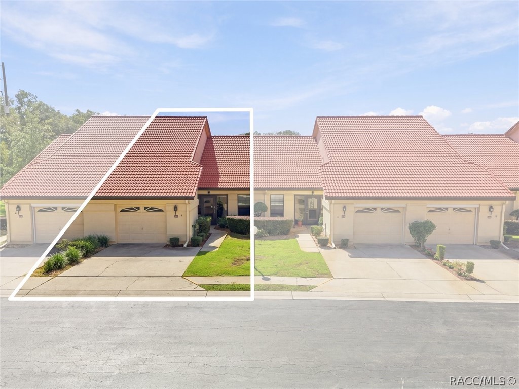 2052 Forest Drive — photo