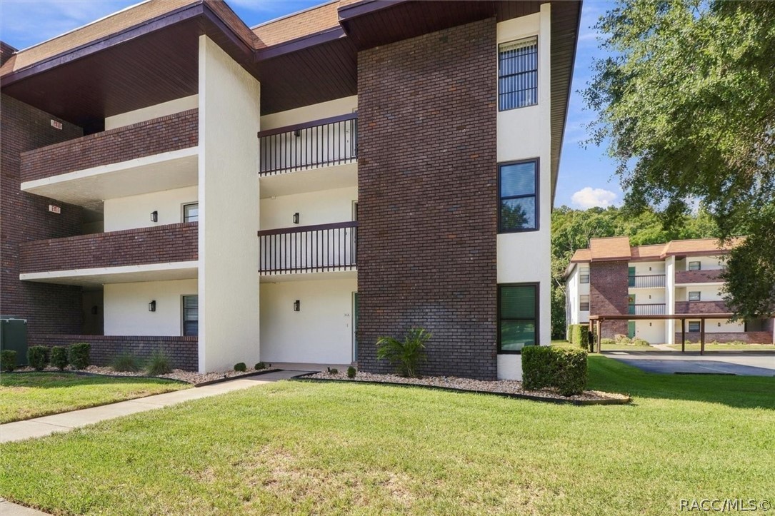 1 Cypress Run Unit 16-B — photo