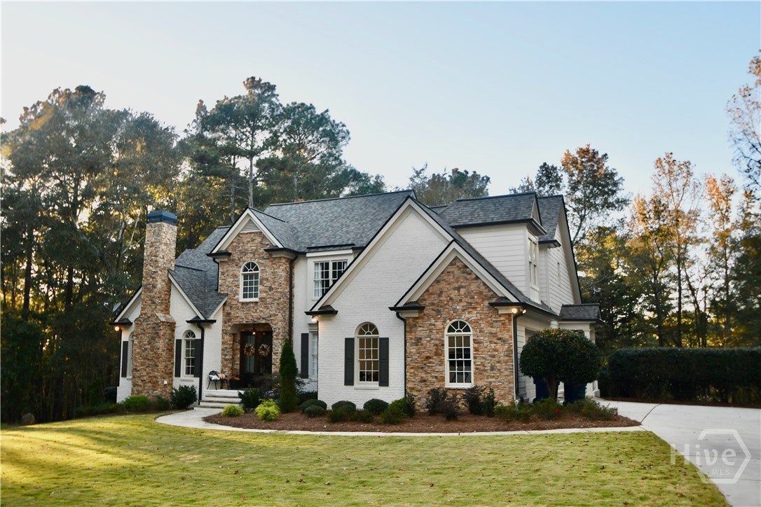 1070 Lexington Court — photo