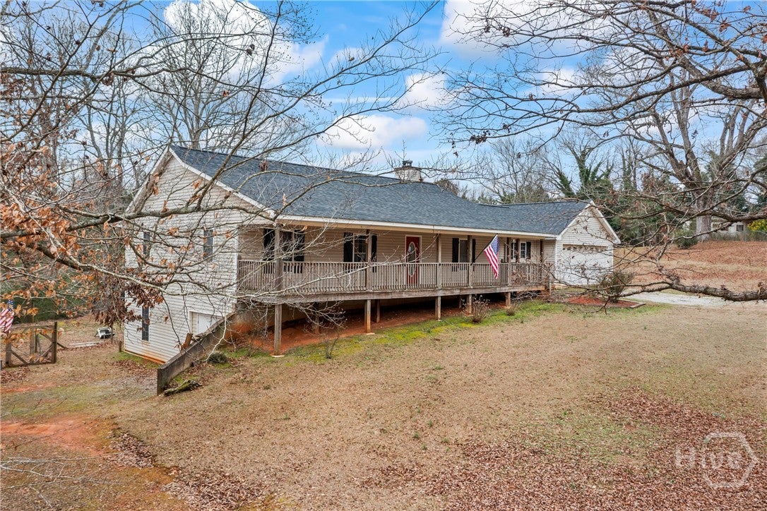 529 Veterans Dr — photo