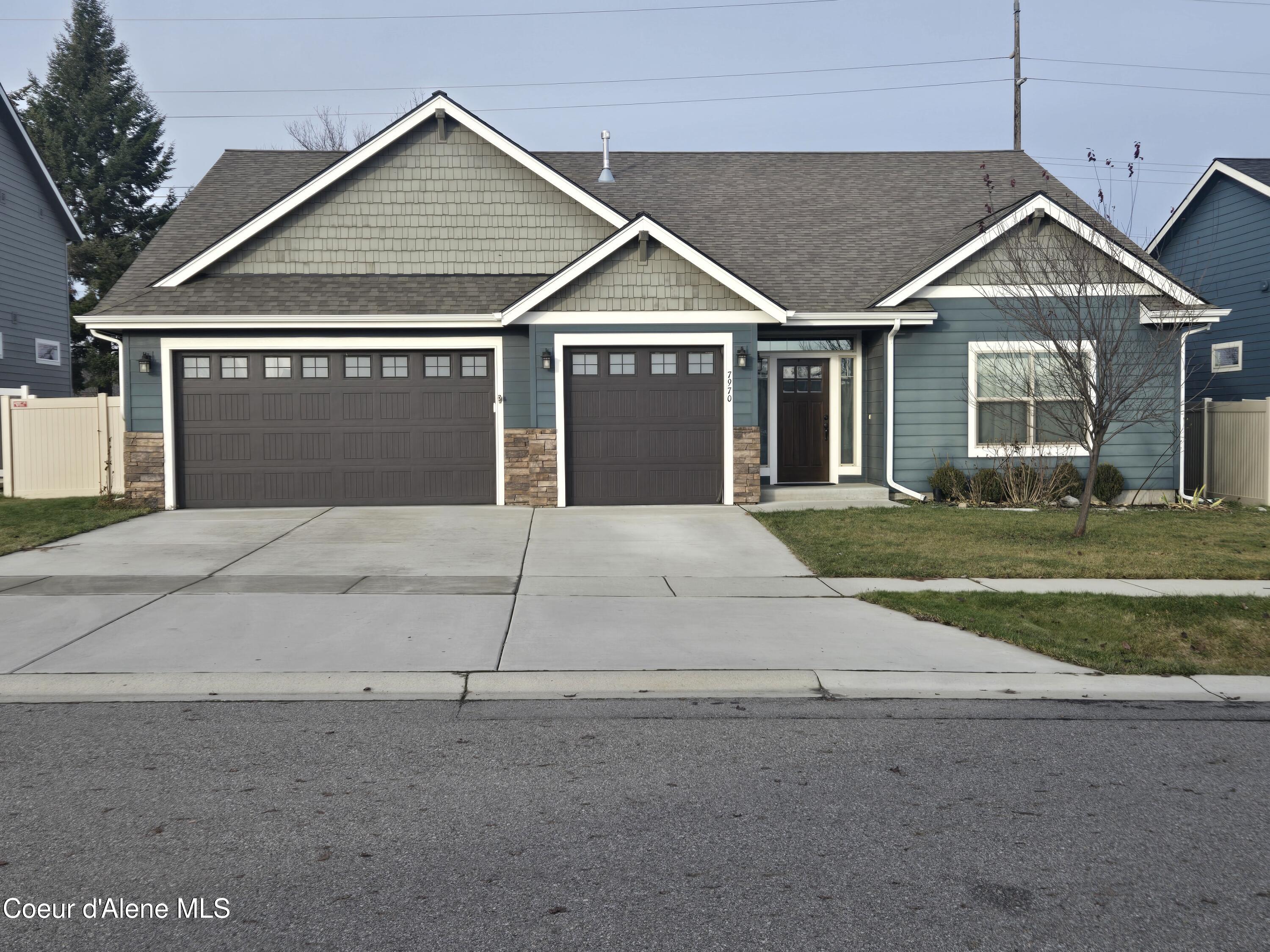 7970 N Darlena Lp — photo