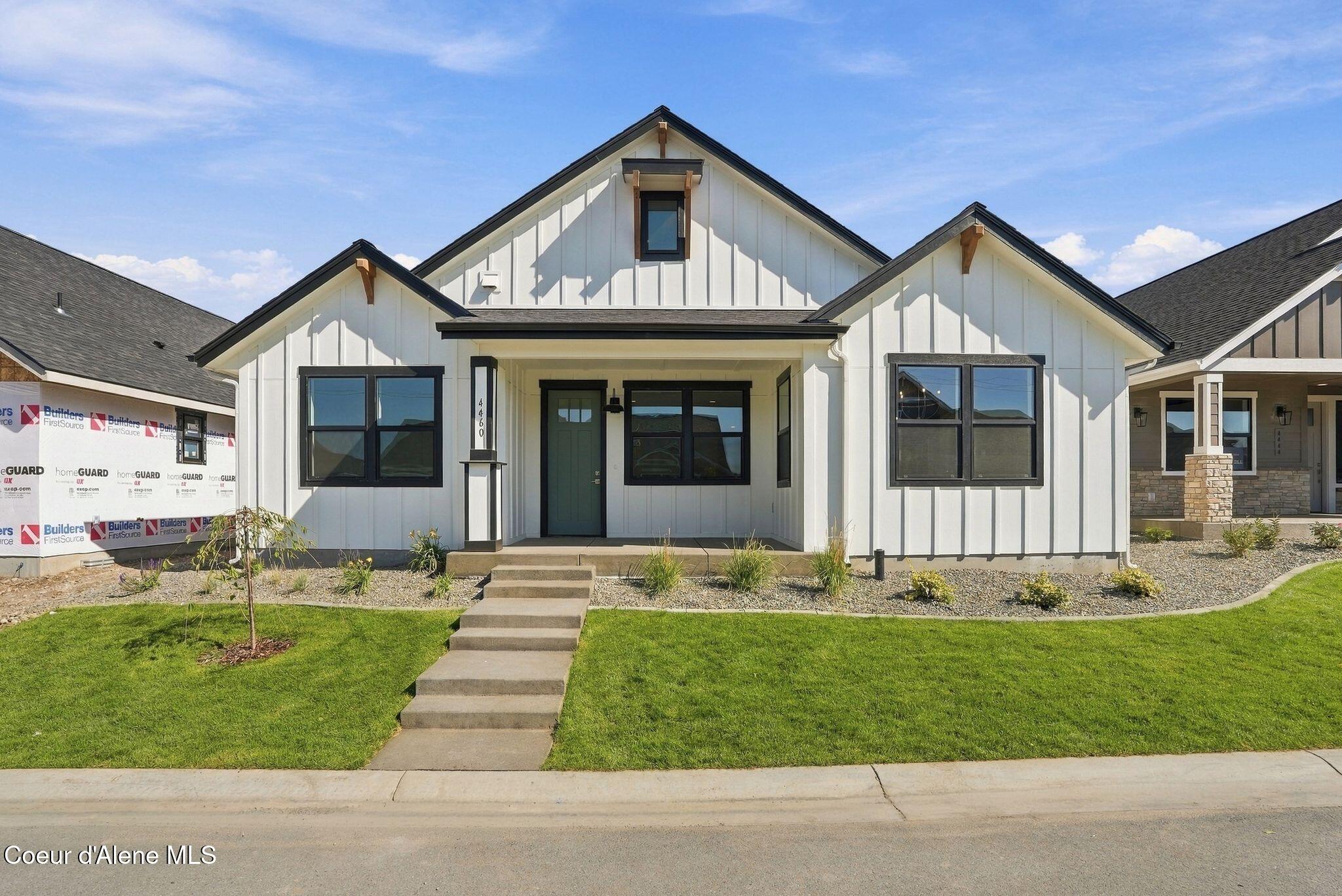 4460 W Hide Away Ln — photo