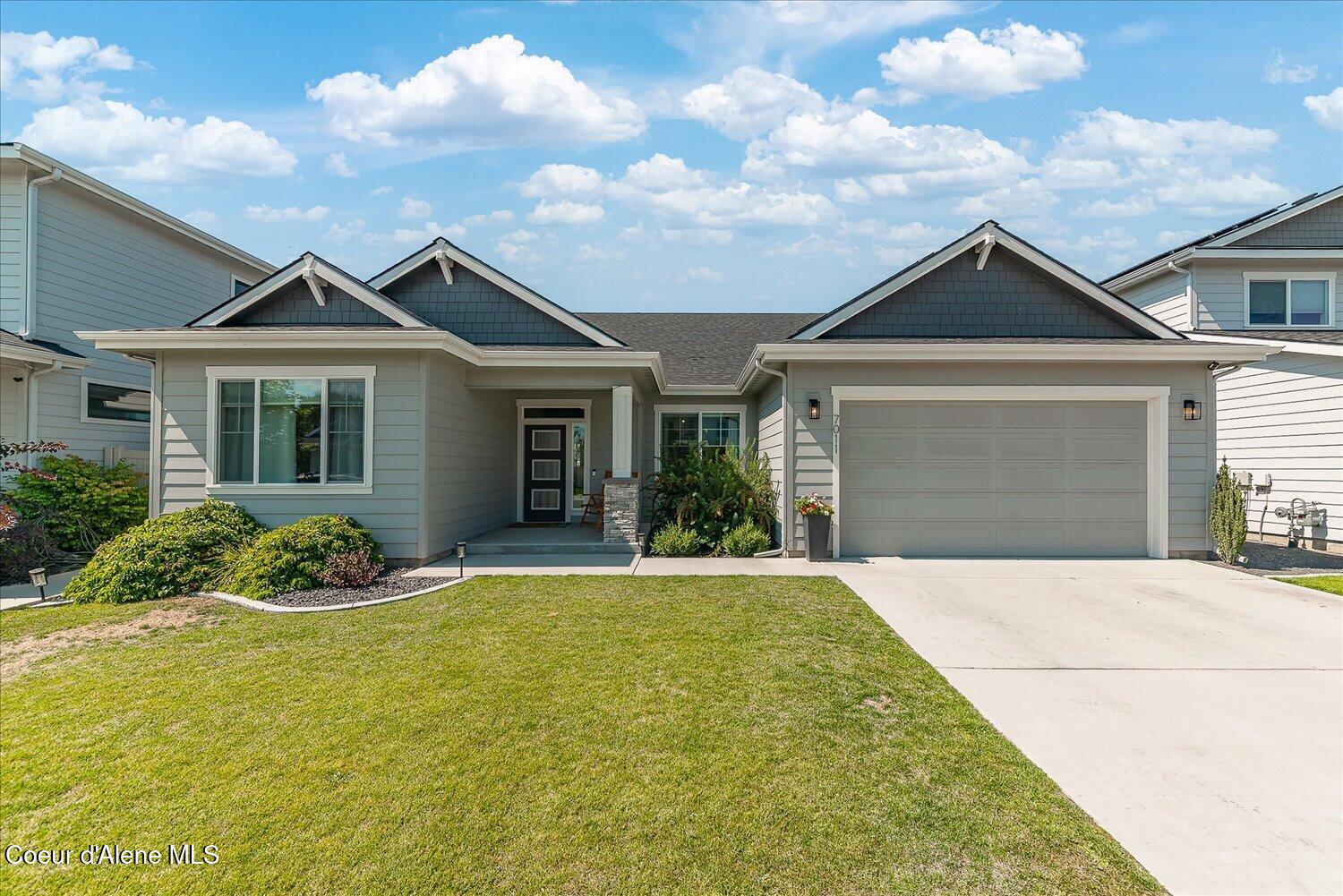 7011 N Degas Dr — photo