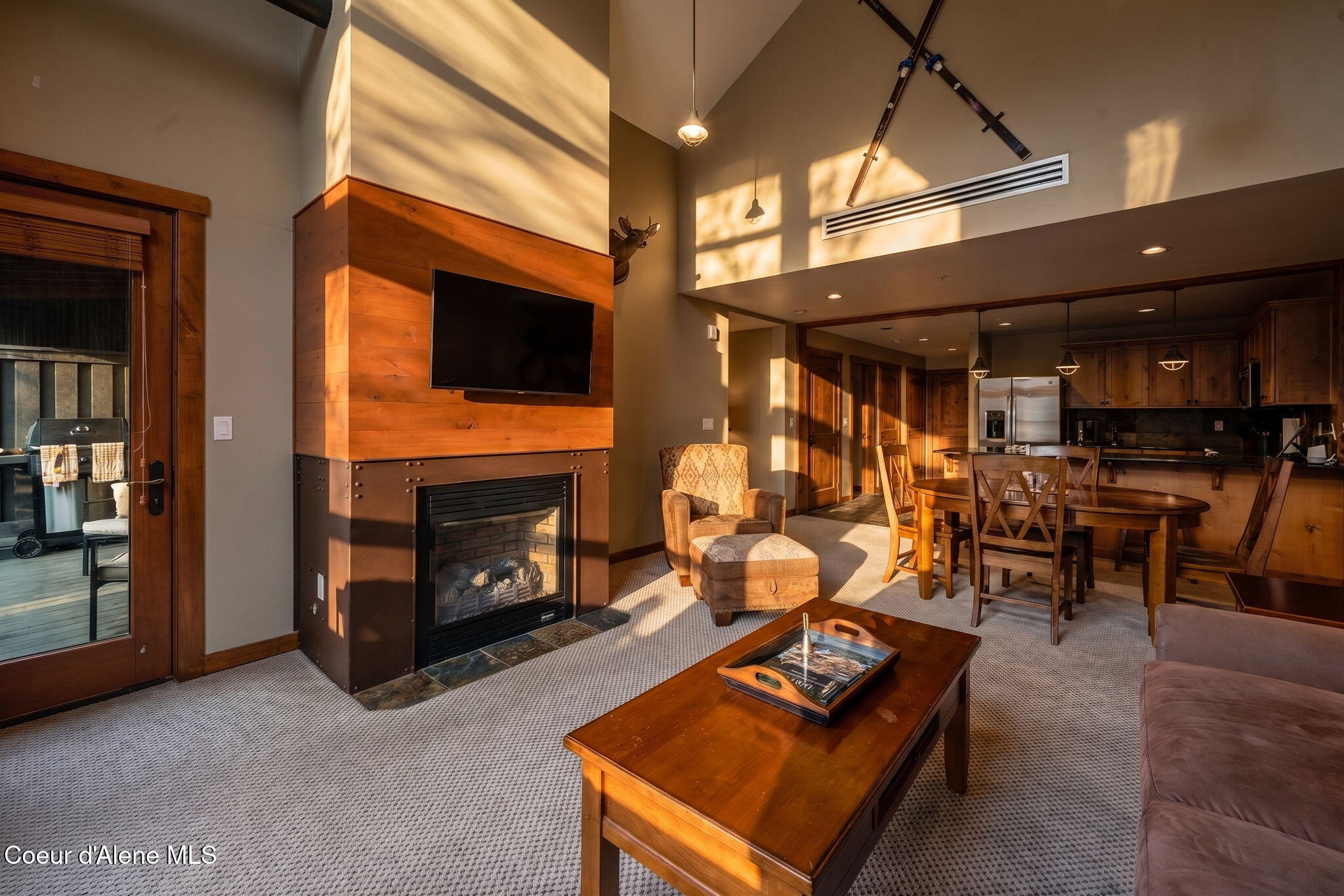 834 McKinley Ave W, Unit 407 — photo