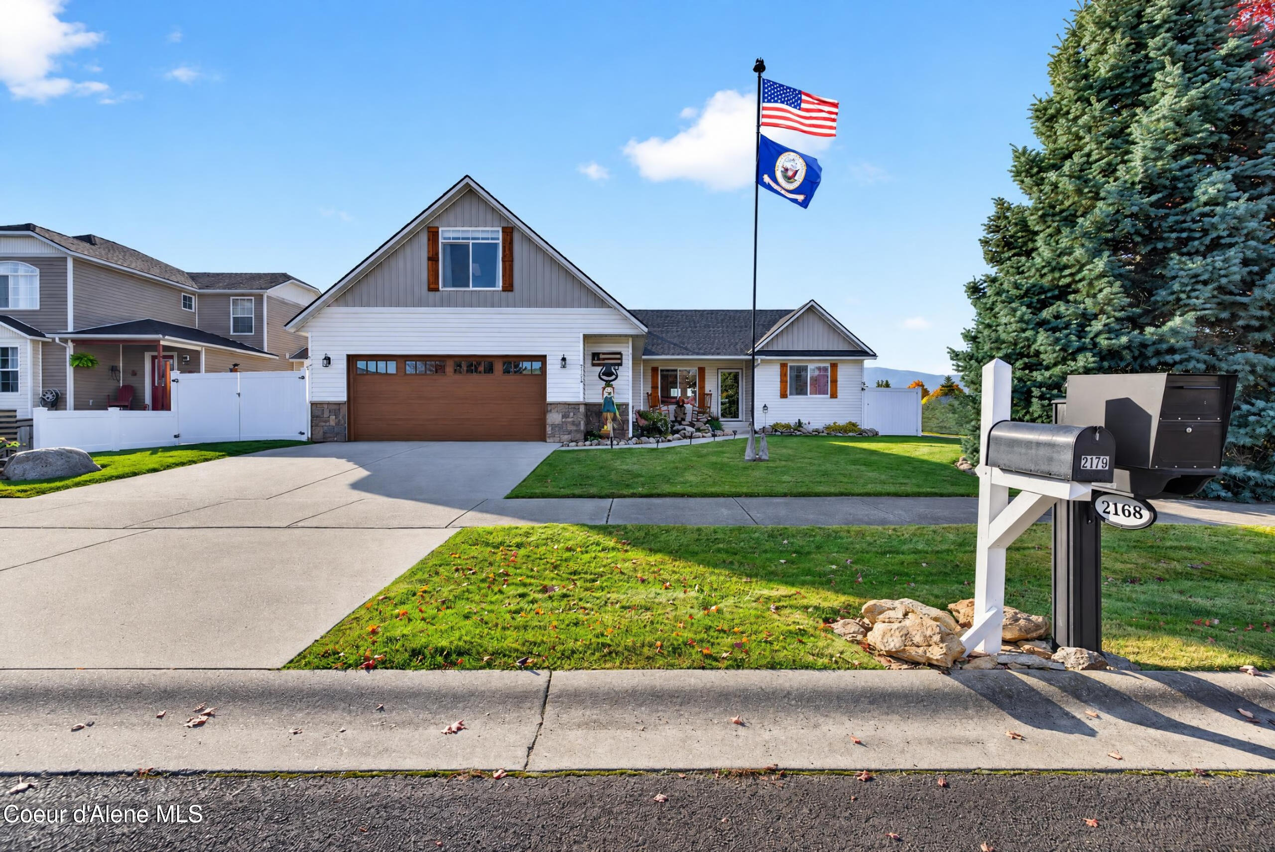 2179 E Decaro Loop — photo