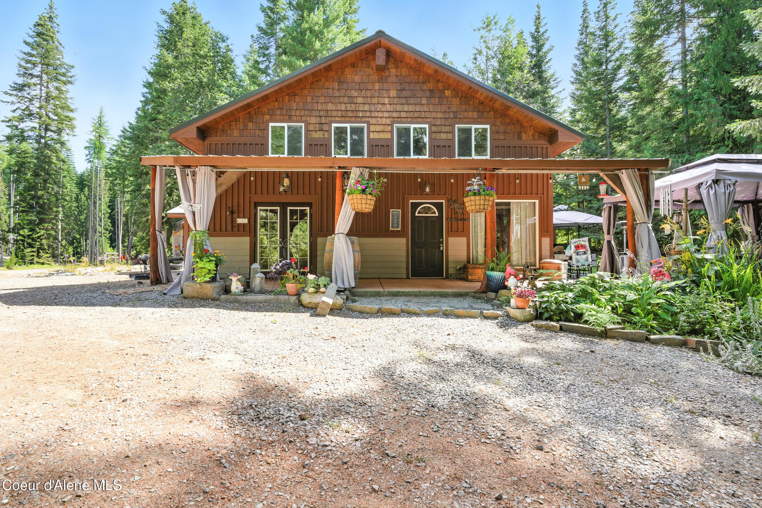528 Trapper Creek Rd — photo
