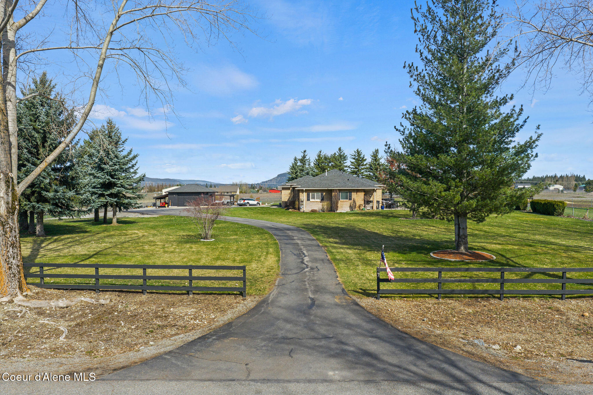 2069 W Diamond Bar Rd, Rathdrum, ID 83858 — photo 2