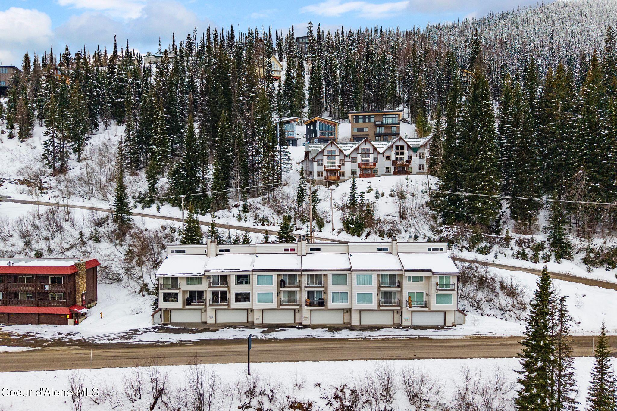 8766 Schweitzer Mountain Rd, 305 — photo