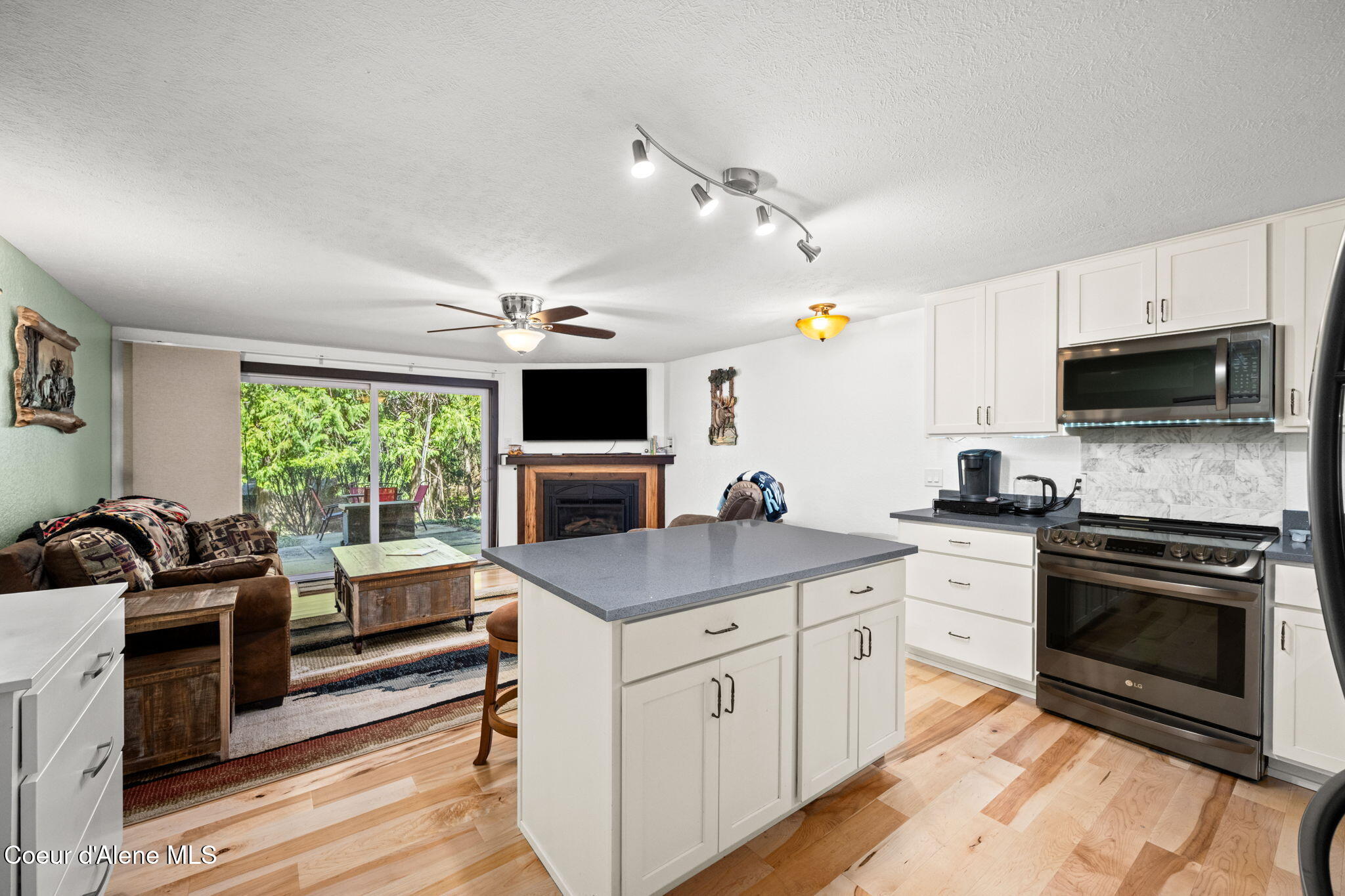 5421 W Fairway Ln, Unit 23 — photo