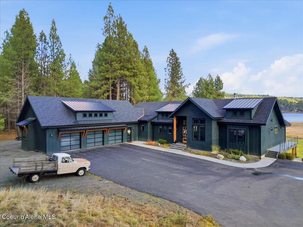 13846 N Hauser Lake Rd — photo