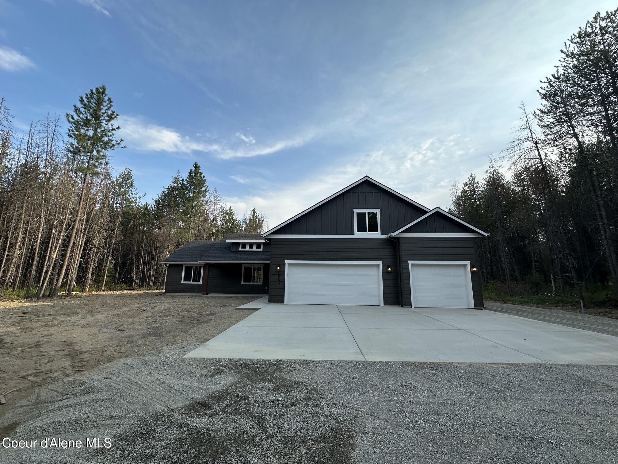 1663 E Silver Spur Rd, Athol, ID 83801