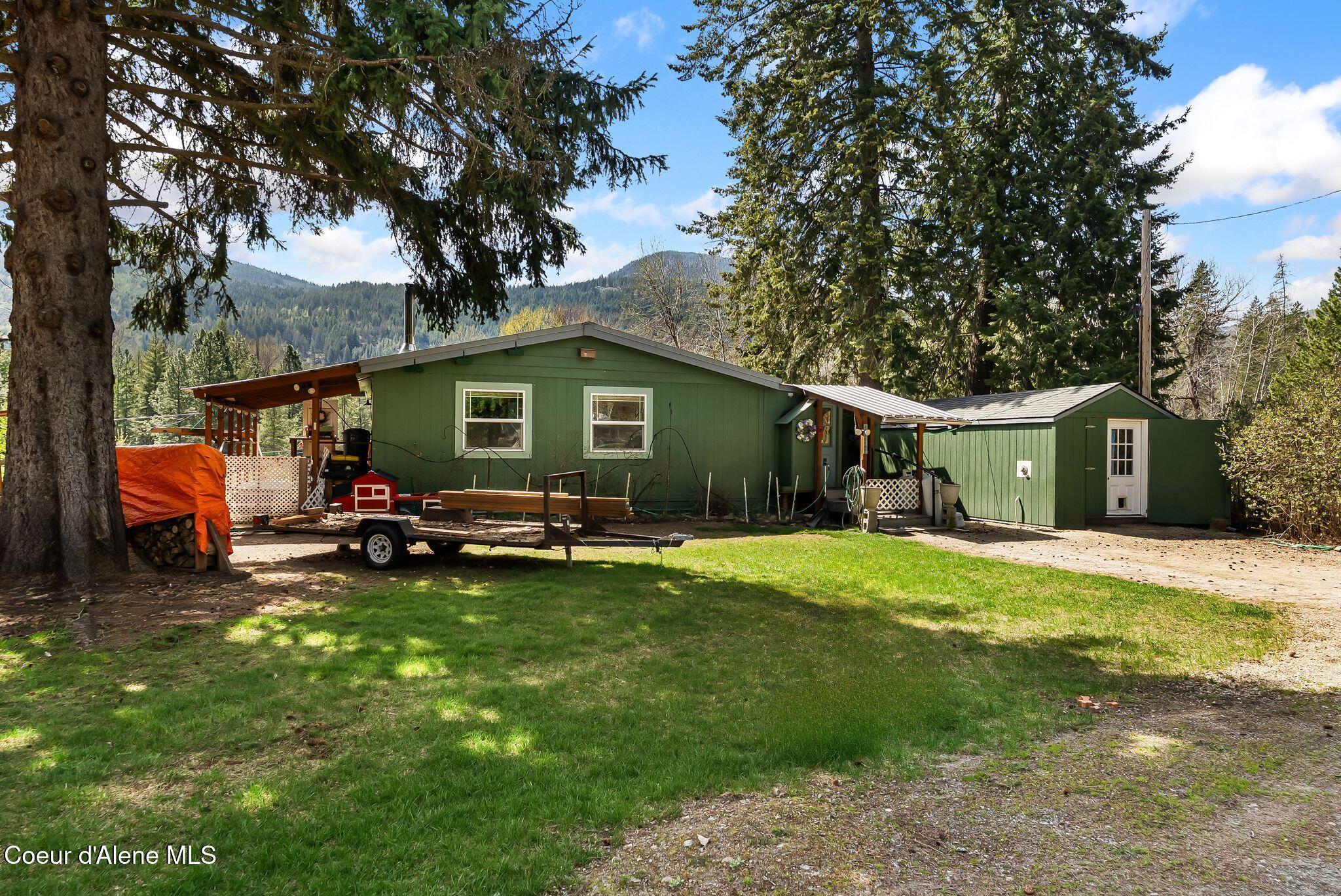 3464 Upper Pack River Rd — photo