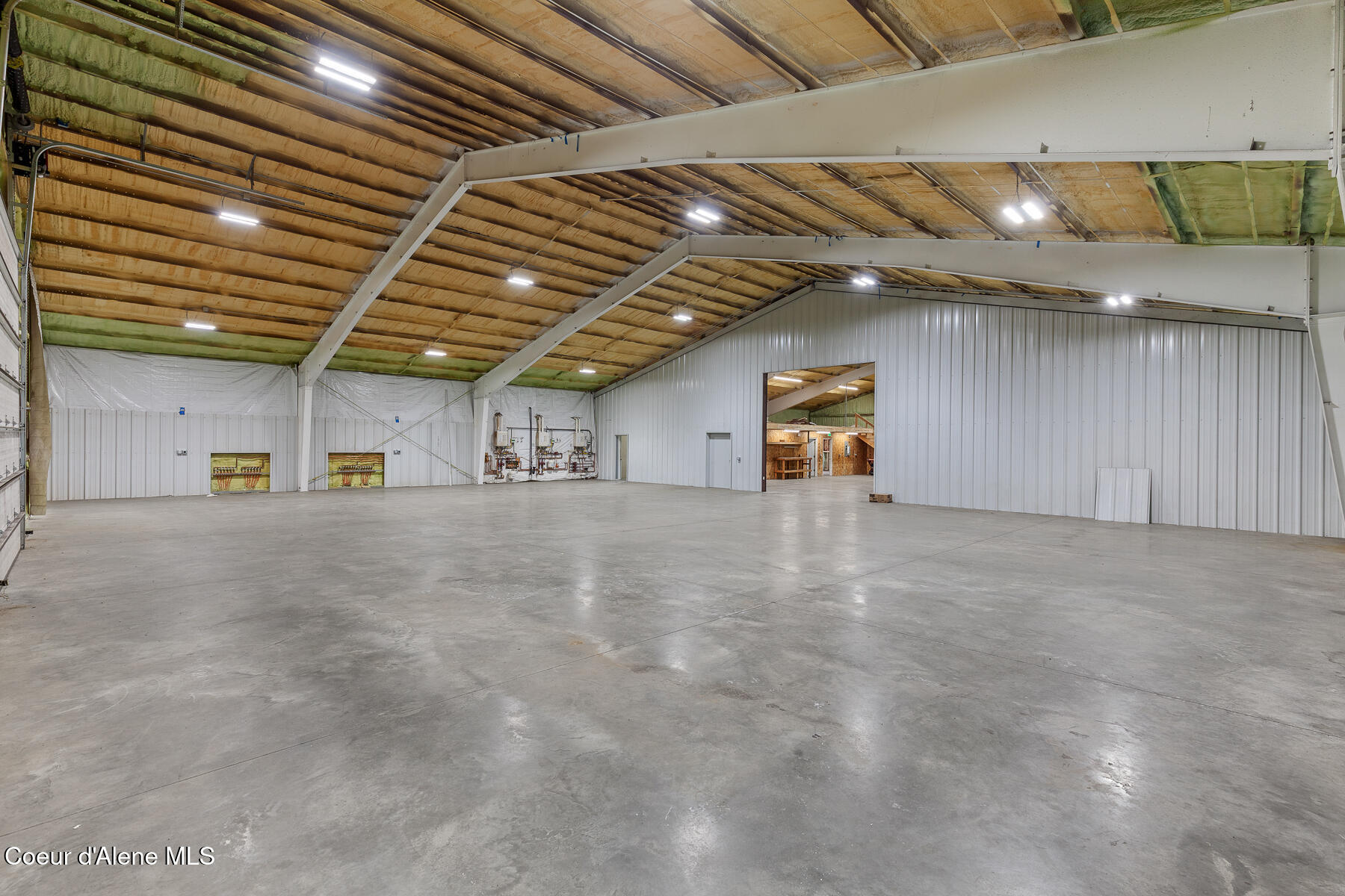 275 Industrial Park Ave — photo