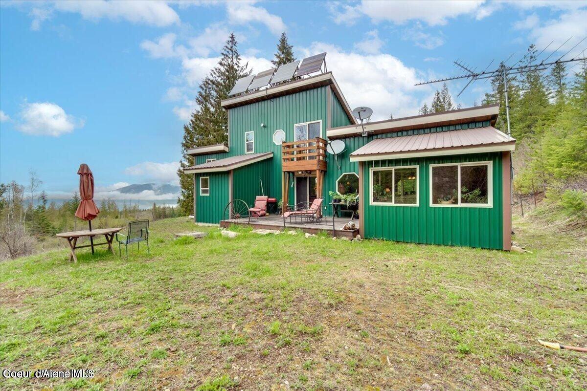 348 Spyglass Hill Rd — photo