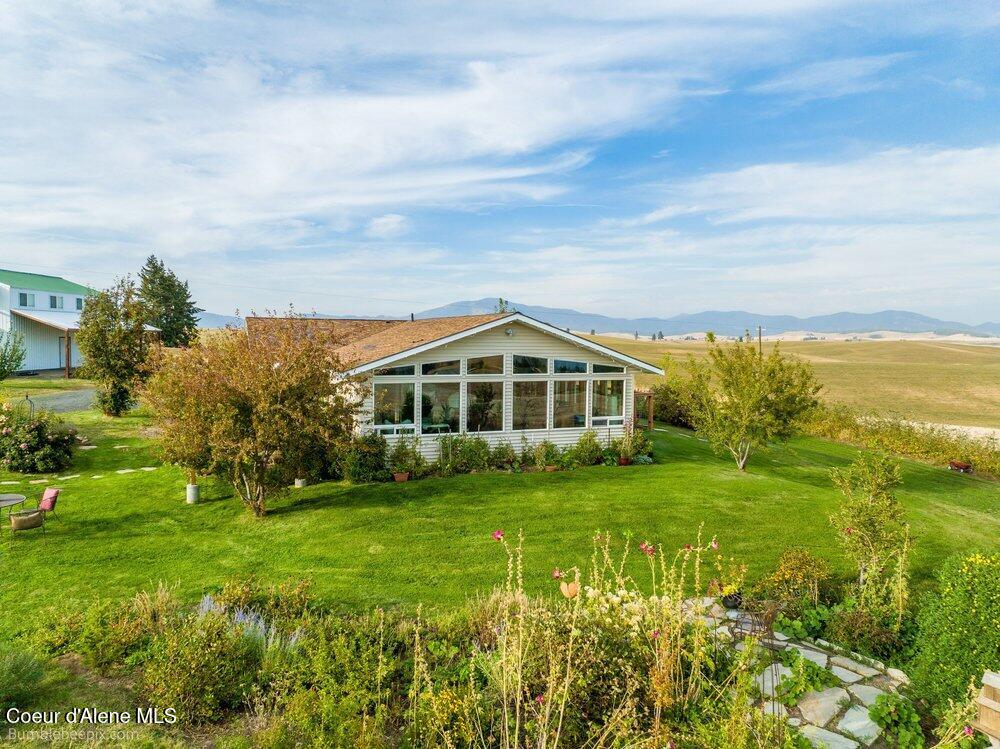 22810 E Rockford-Idaho Rd — photo