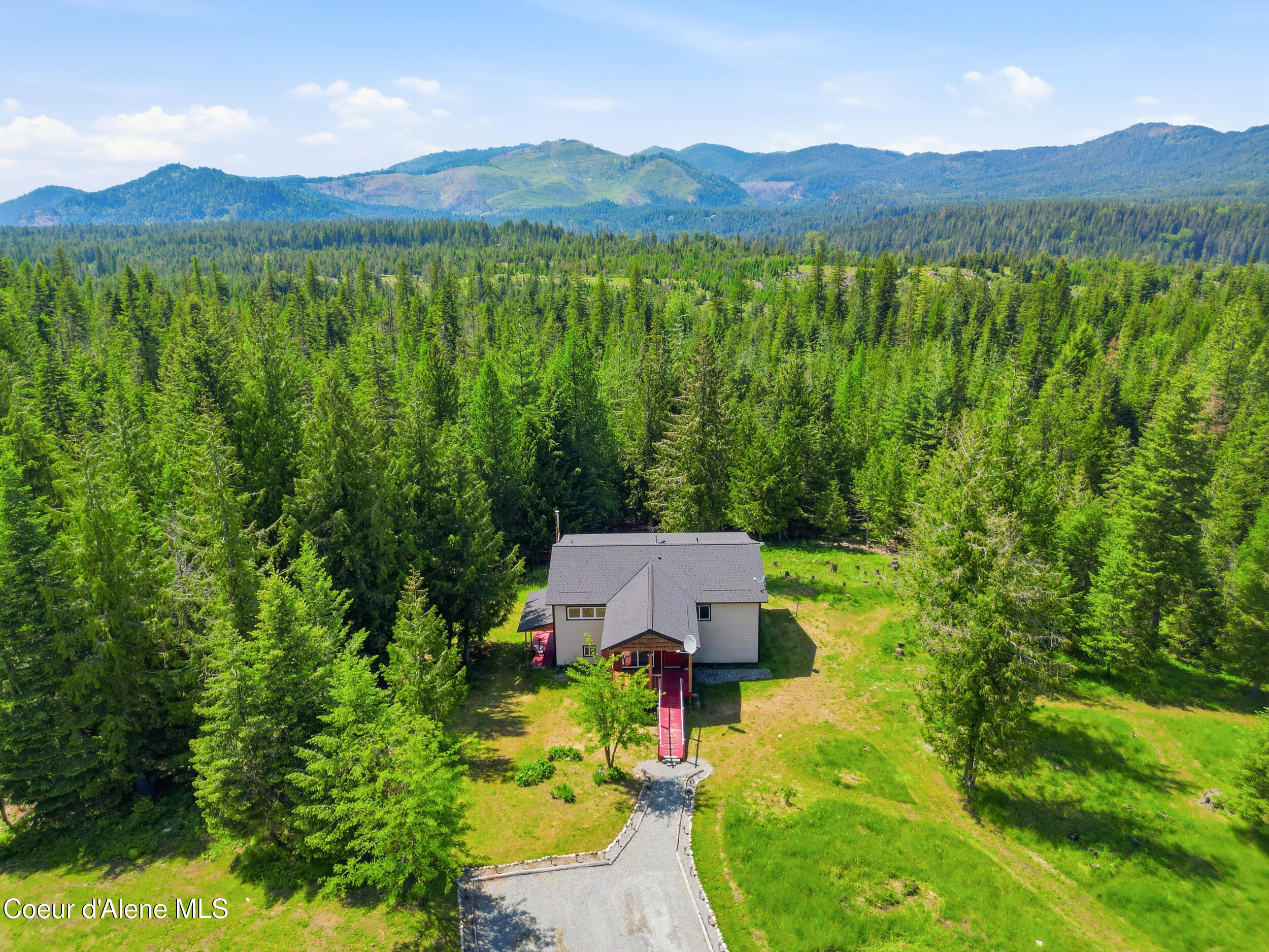 775 Three Bears Rd — photo