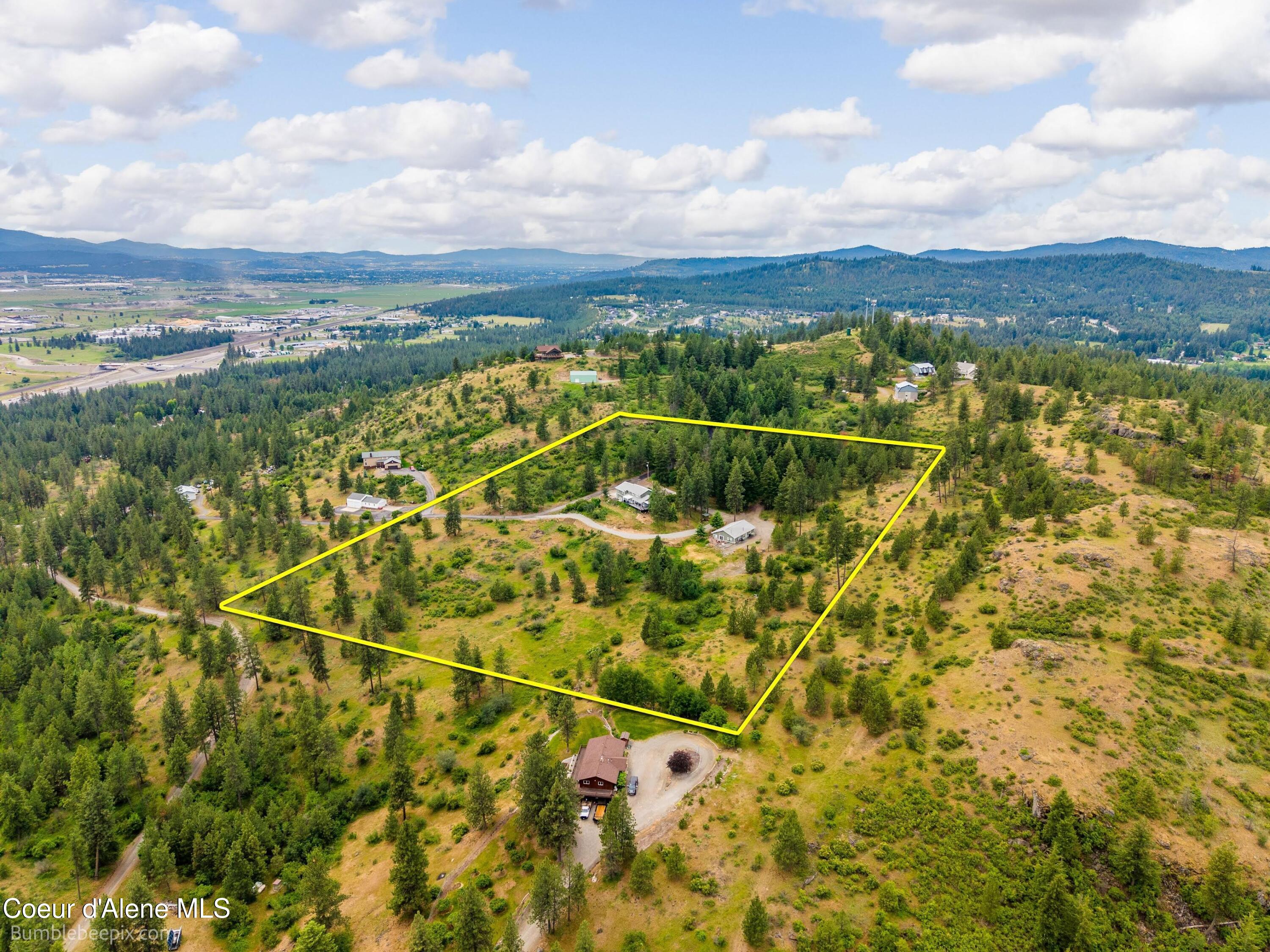 10324 N Payment Peak Rd — photo