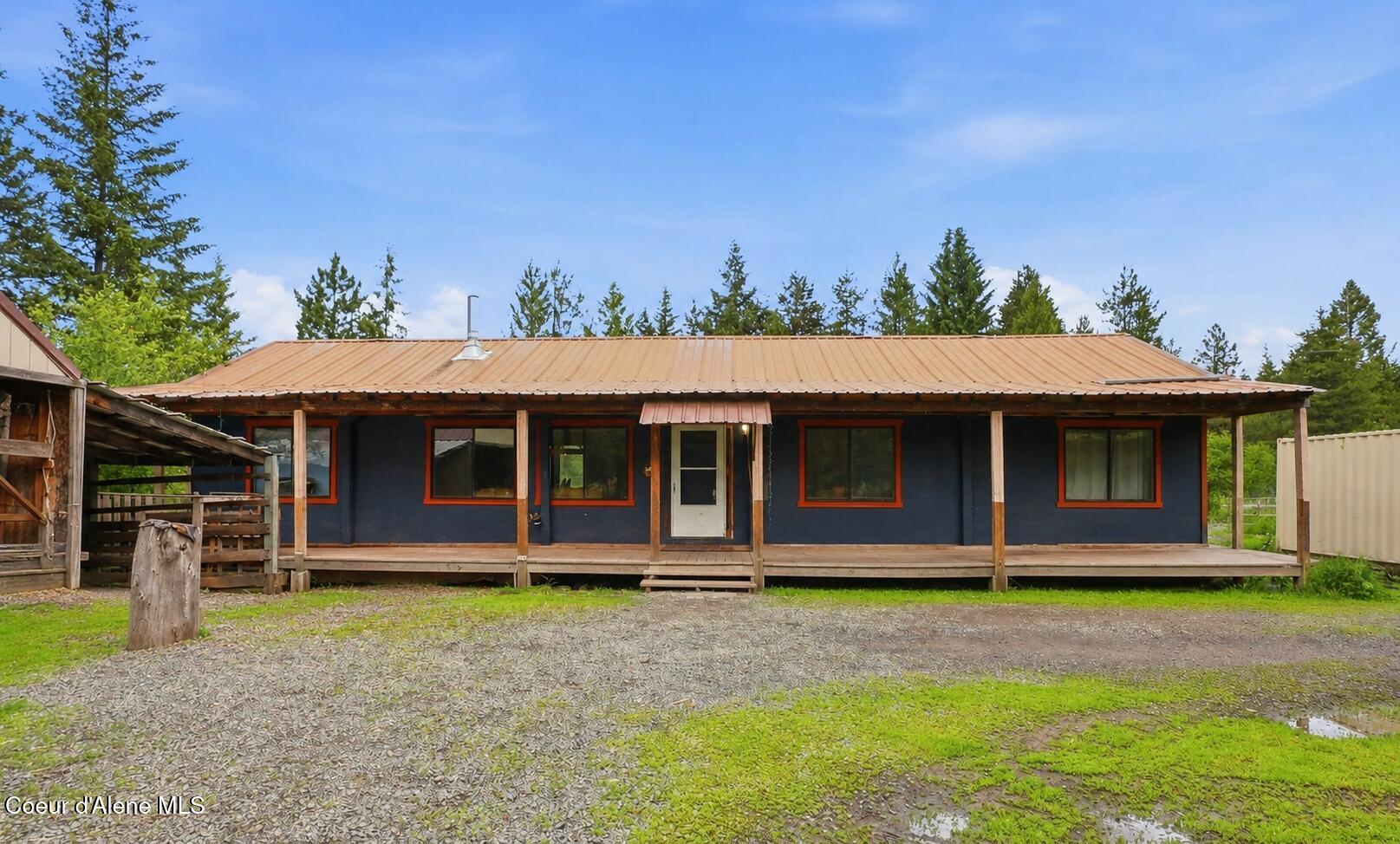 890 Pokey Creek Rd — photo