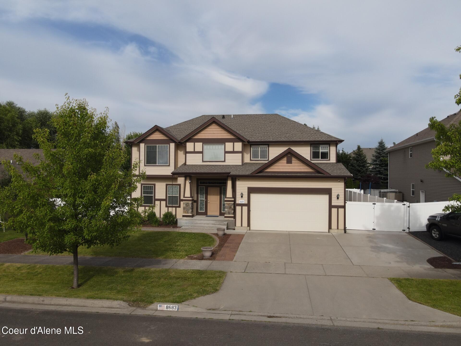 8683 N Salmonberry Loop — photo
