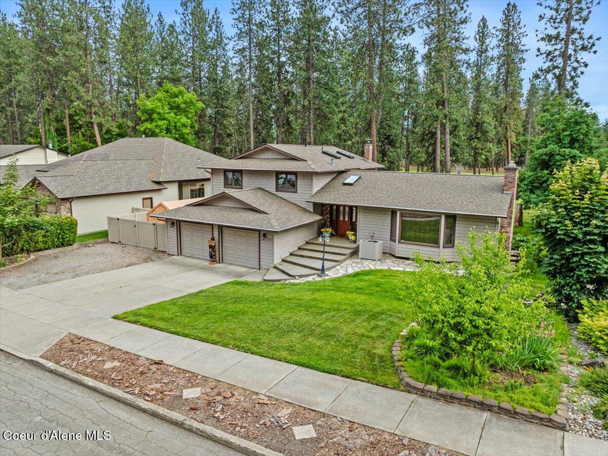 3741 W Fairway Dr — photo
