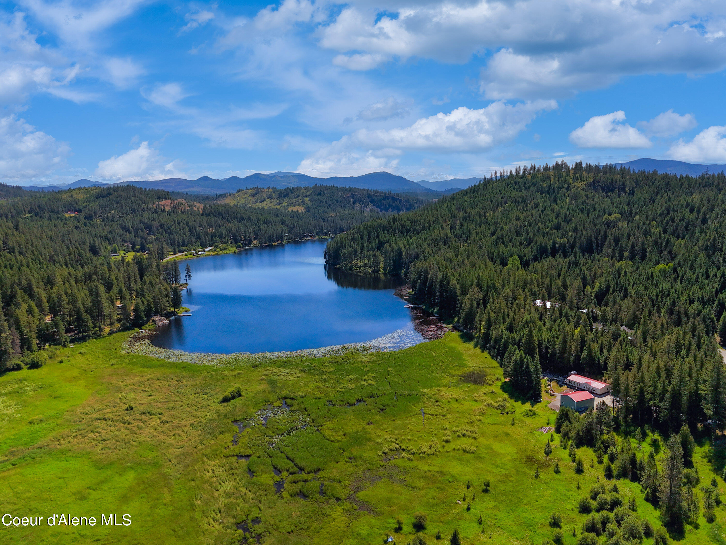 447 S Beaver Lake Rd — photo