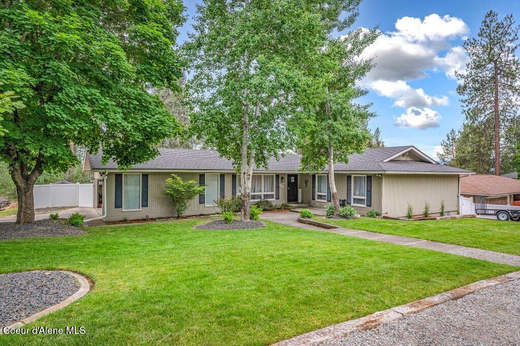 2852 E Harrison Ave — photo