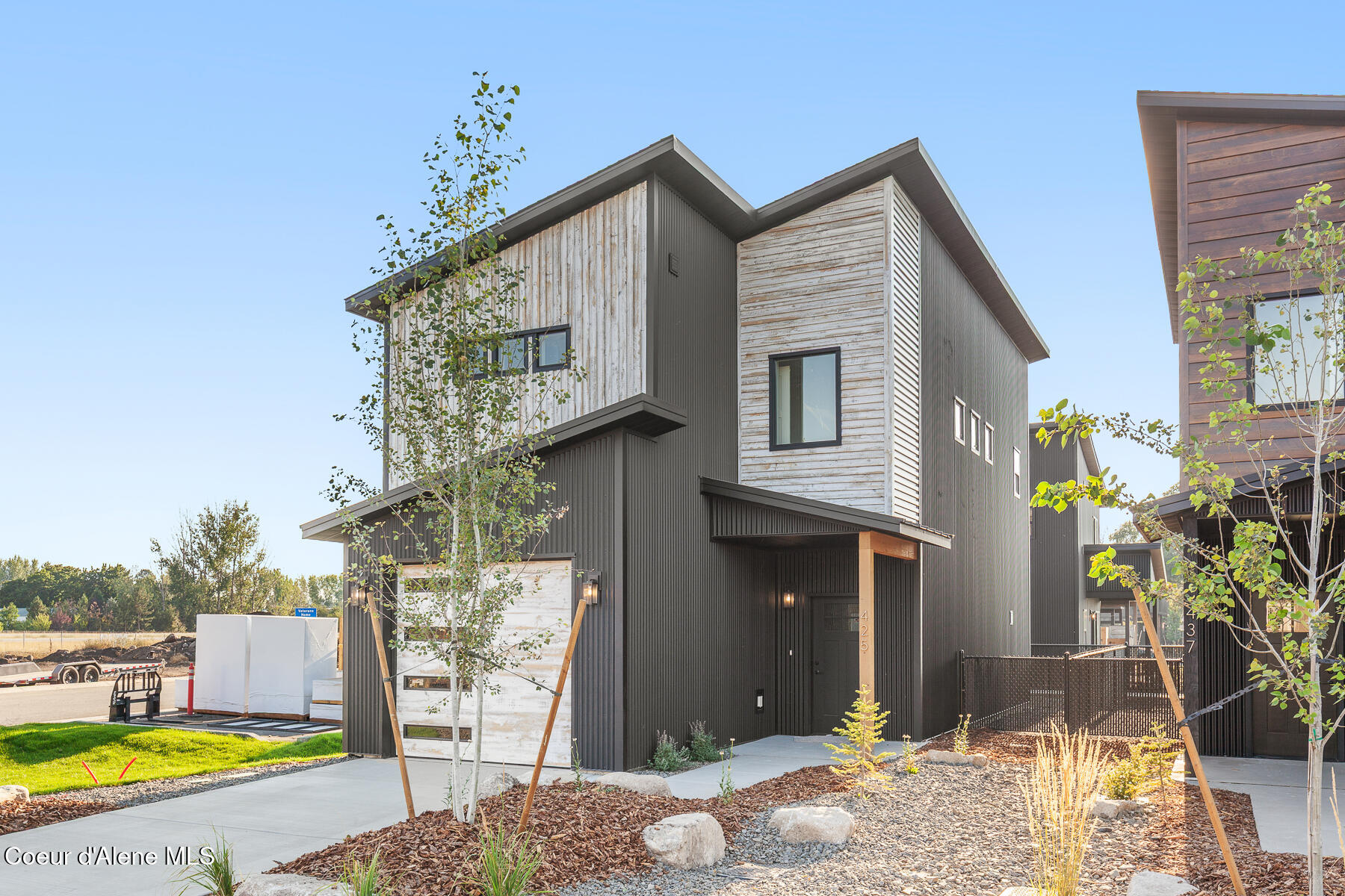 425 N Wylder Lp — photo