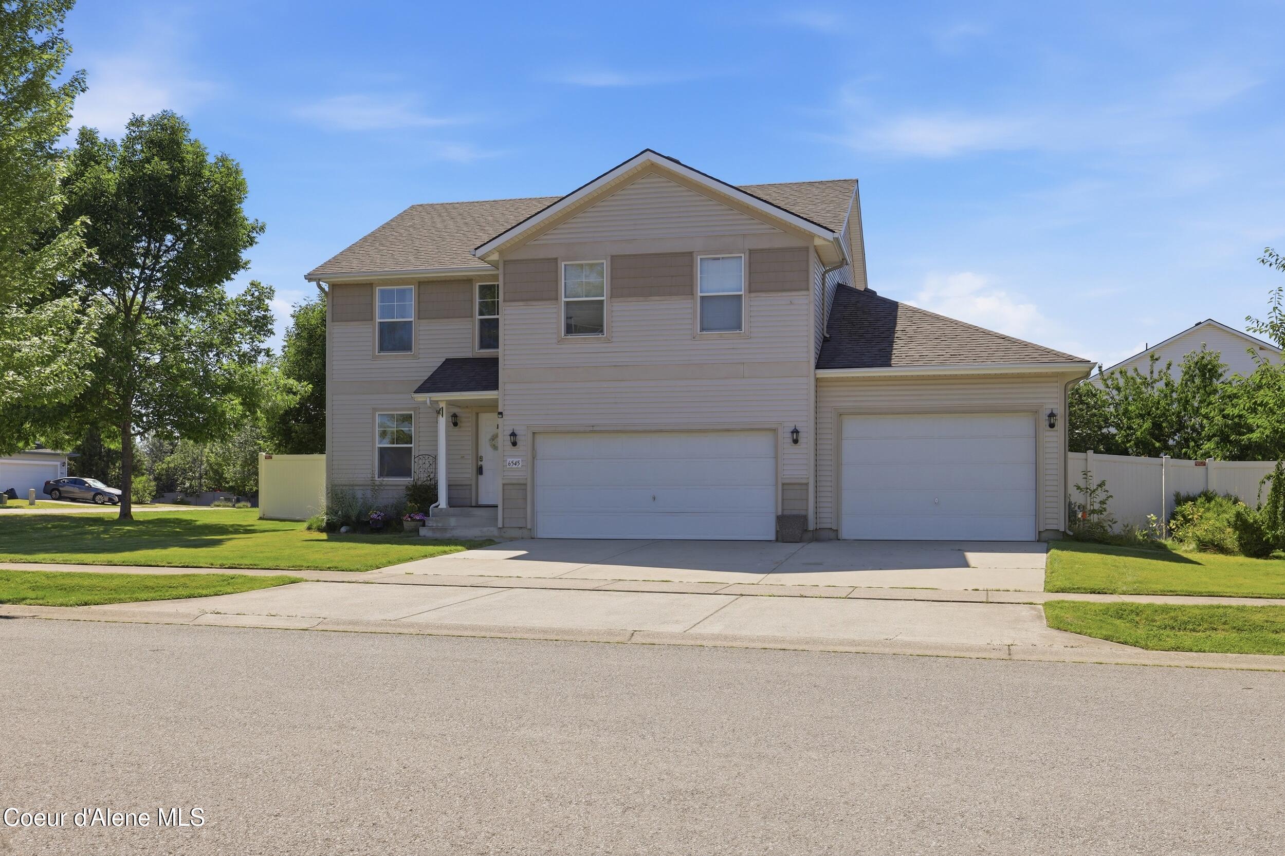6545 N Hawk Owl Ln — photo