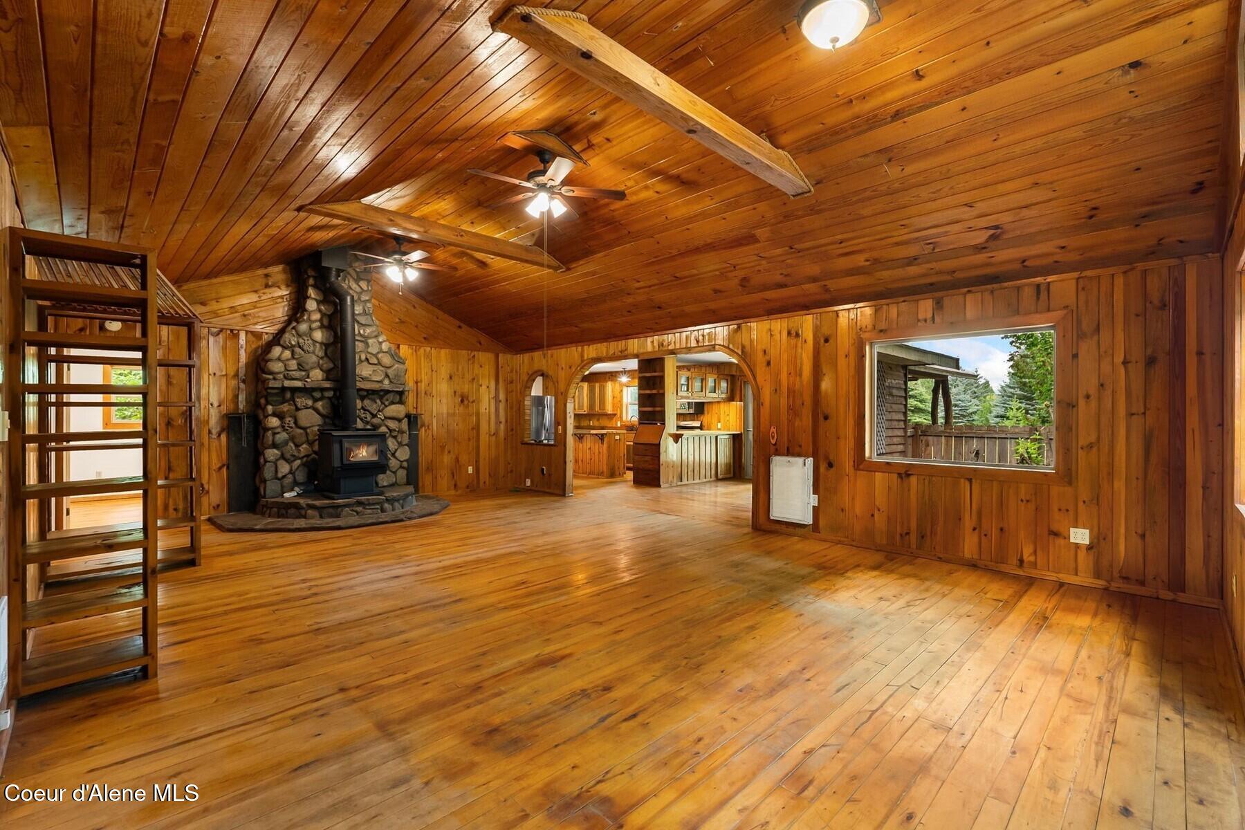 279 Tower Rd, Naples, ID 83847 — photo 3