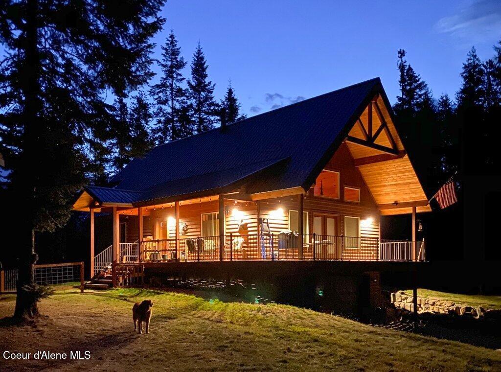 627 Gray Wolf Rd — photo
