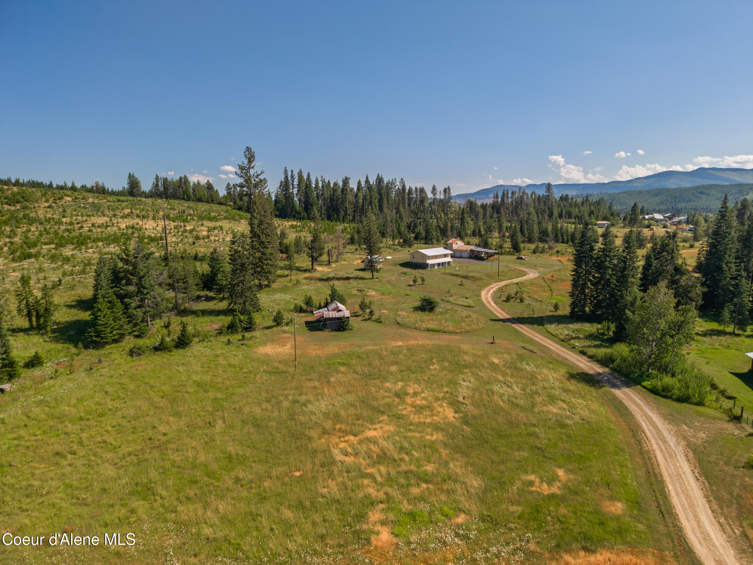 416 Crystal Creek Rd — photo