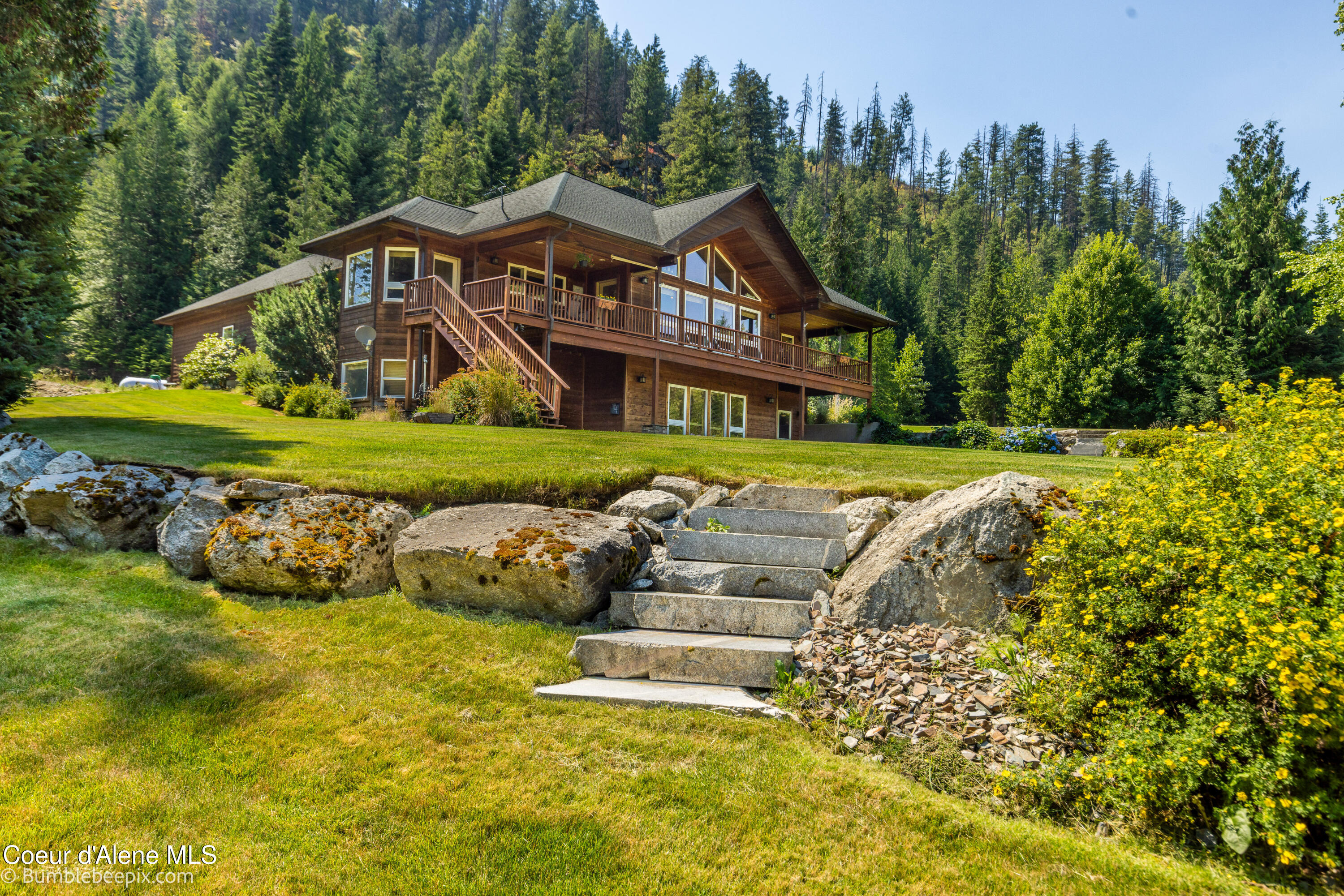 71 Buck Ridge — photo