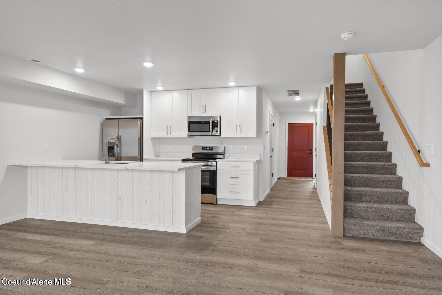 9808 N Laylin Circle — photo